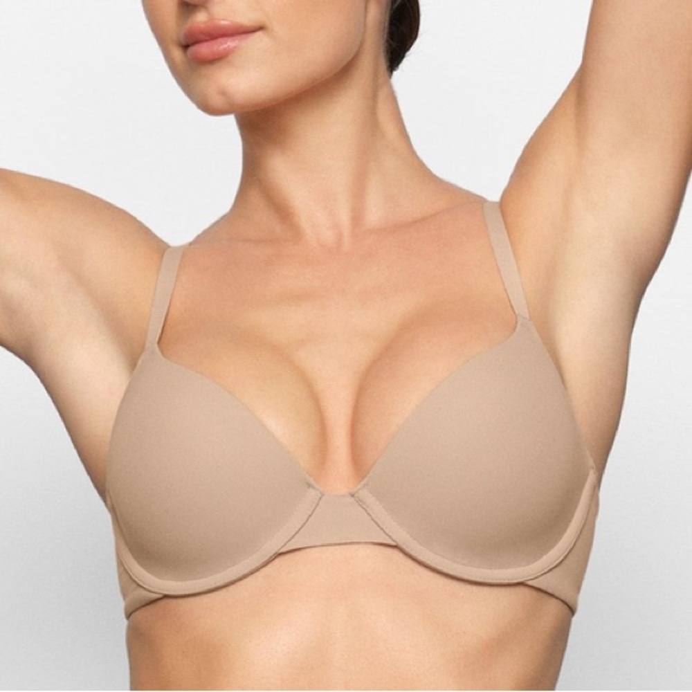 SKIMS Fits Everybody T-shirt Bra